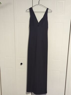Elegant Black V-Neck Maxi Dress